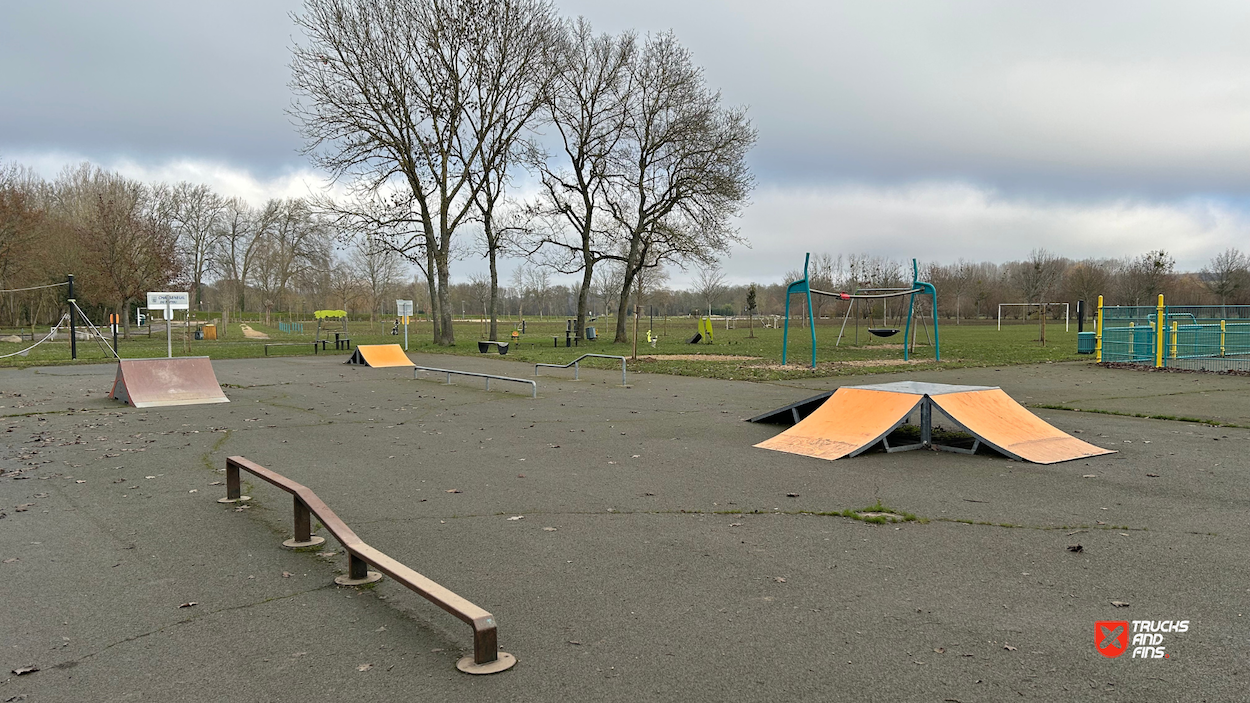 Chasseneuil-du-Poitou skatepark